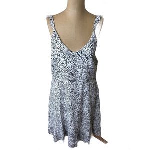 NWT Jack’s Surfboards Finley Dress White & Black